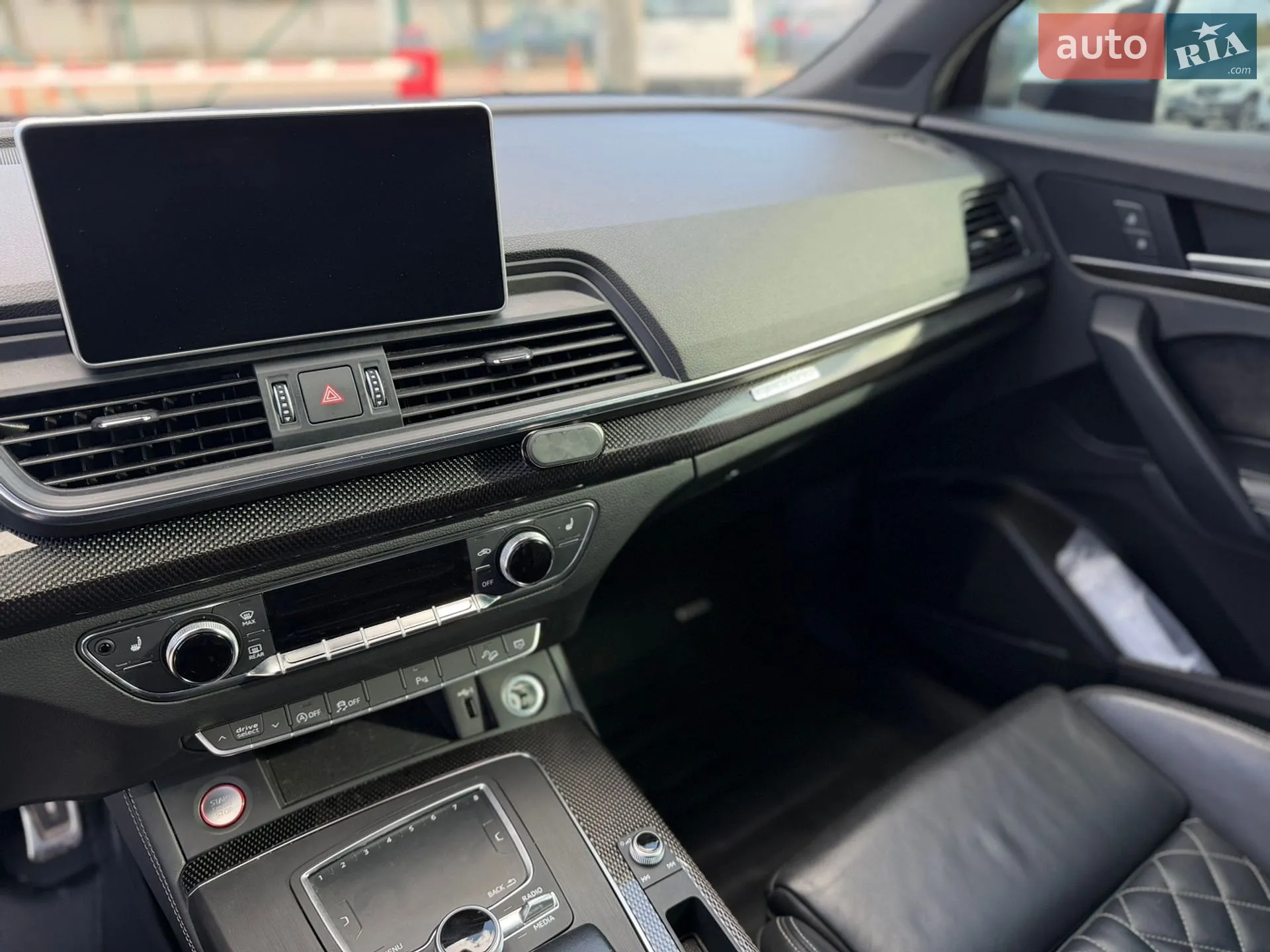 2019 Audi SQ5 - мініатюра 18
