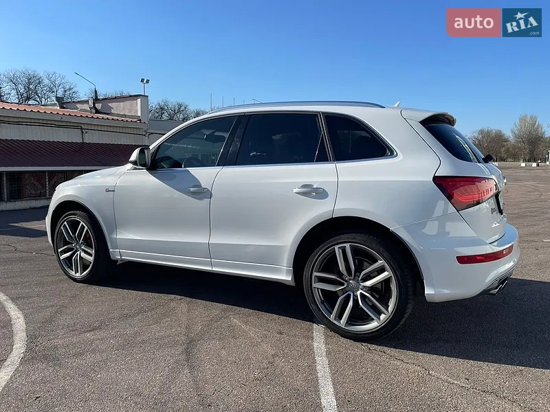 Audi SQ5 2015 VIN WA1CCAFP3GA027626 фото оголошення 13 з 74