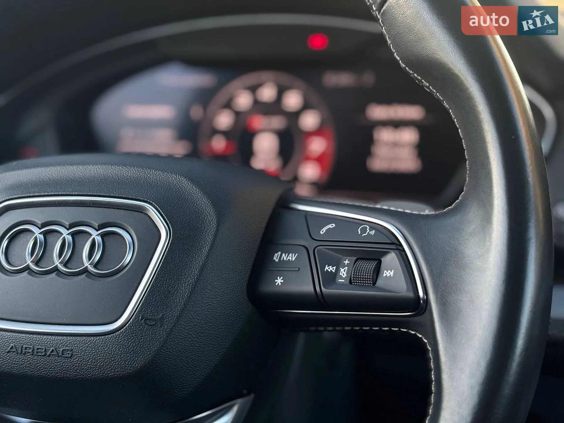 2017 Audi SQ5 - мініатюра 15