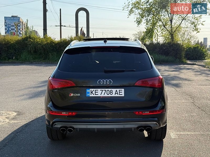 Внедорожник / Кроссовер Audi SQ5 2013 в Кривом Роге