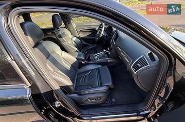 Внедорожник / Кроссовер Audi SQ5 2013 в Кривом Роге