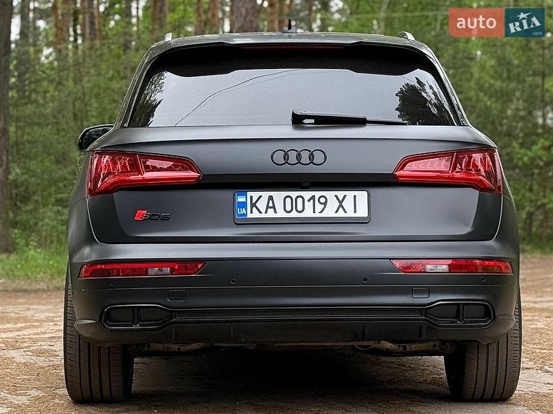 Внедорожник / Кроссовер Audi SQ5 2017 в Киеве