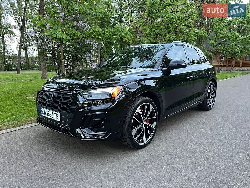 Позашляховик / Кросовер Audi SQ5 2020 в Києві