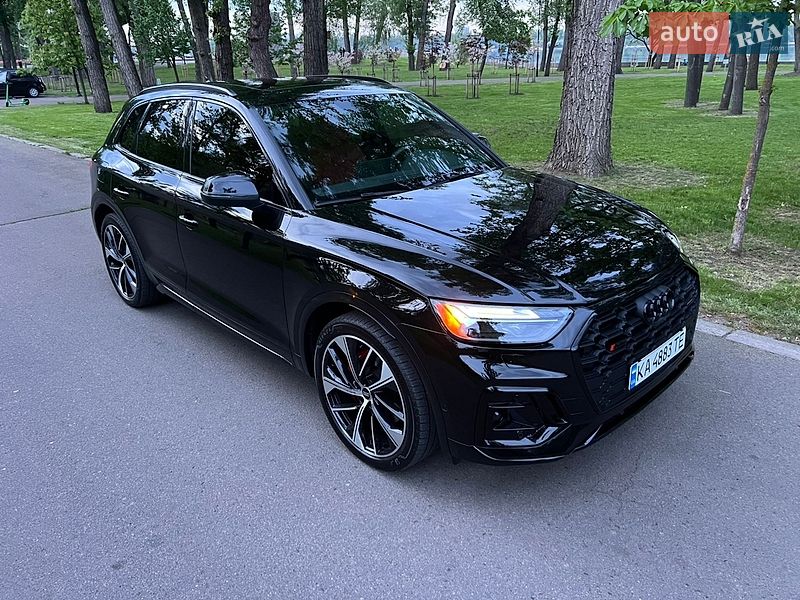 Позашляховик / Кросовер Audi SQ5 2020 в Києві
