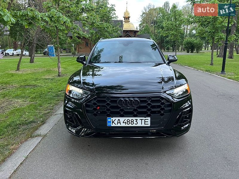 Позашляховик / Кросовер Audi SQ5 2020 в Києві