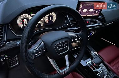 Позашляховик / Кросовер Audi SQ5 2020 в Києві