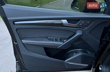 Позашляховик / Кросовер Audi SQ5 2020 в Києві