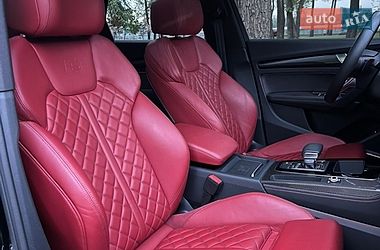 Позашляховик / Кросовер Audi SQ5 2020 в Києві