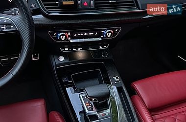 Позашляховик / Кросовер Audi SQ5 2020 в Києві