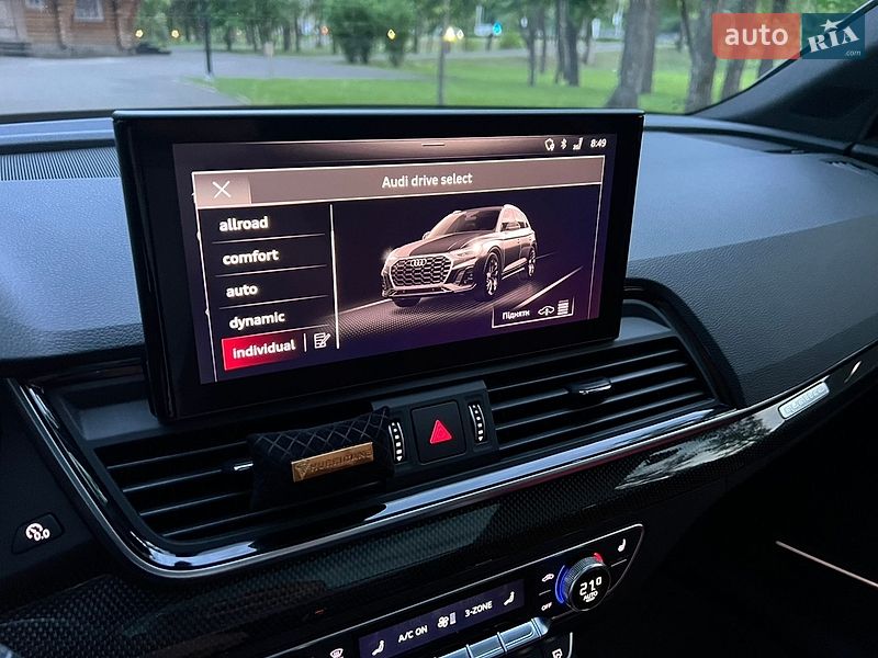 Позашляховик / Кросовер Audi SQ5 2020 в Києві
