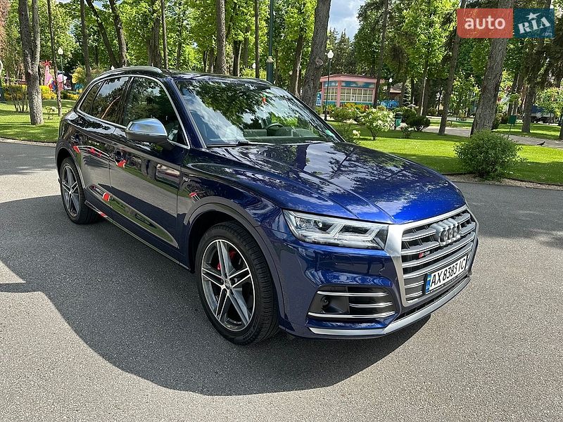 Внедорожник / Кроссовер Audi SQ5 2018 в Киеве