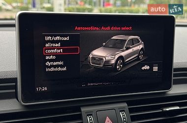 Внедорожник / Кроссовер Audi SQ5 2019 в Киеве