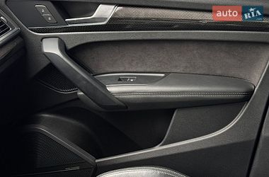 Внедорожник / Кроссовер Audi SQ5 2019 в Киеве