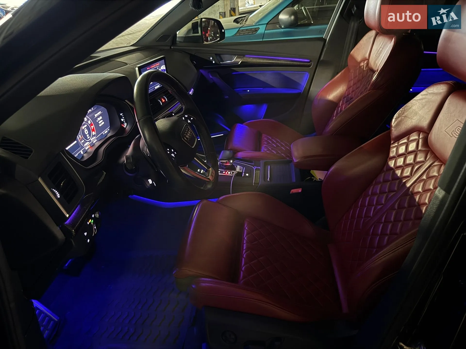 2018 Audi SQ5 - мініатюра 2