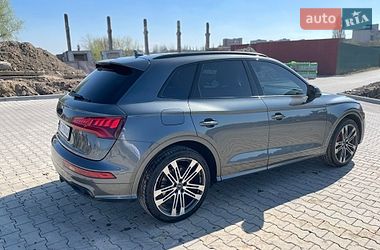 Внедорожник / Кроссовер Audi SQ5 2019 в Ровно