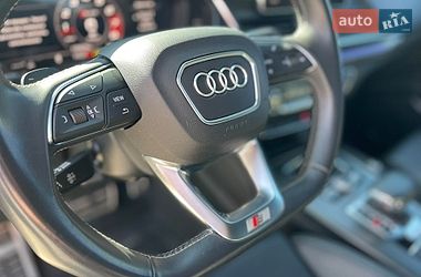Внедорожник / Кроссовер Audi SQ5 2019 в Ровно