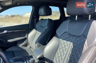 Внедорожник / Кроссовер Audi SQ5 2019 в Ровно