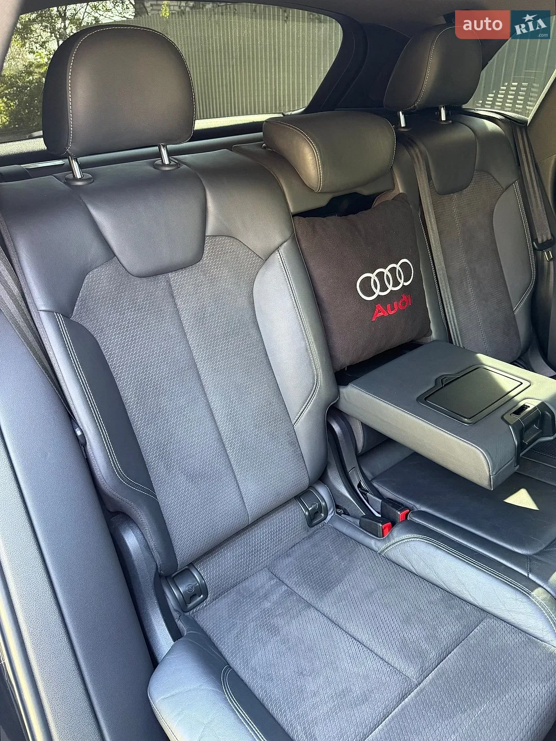 2019 Audi SQ5 - мініатюра 61