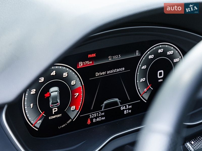 Позашляховик / Кросовер Audi SQ5 2021 в Дніпрі