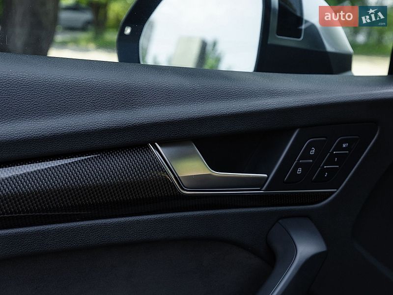 Позашляховик / Кросовер Audi SQ5 2021 в Дніпрі