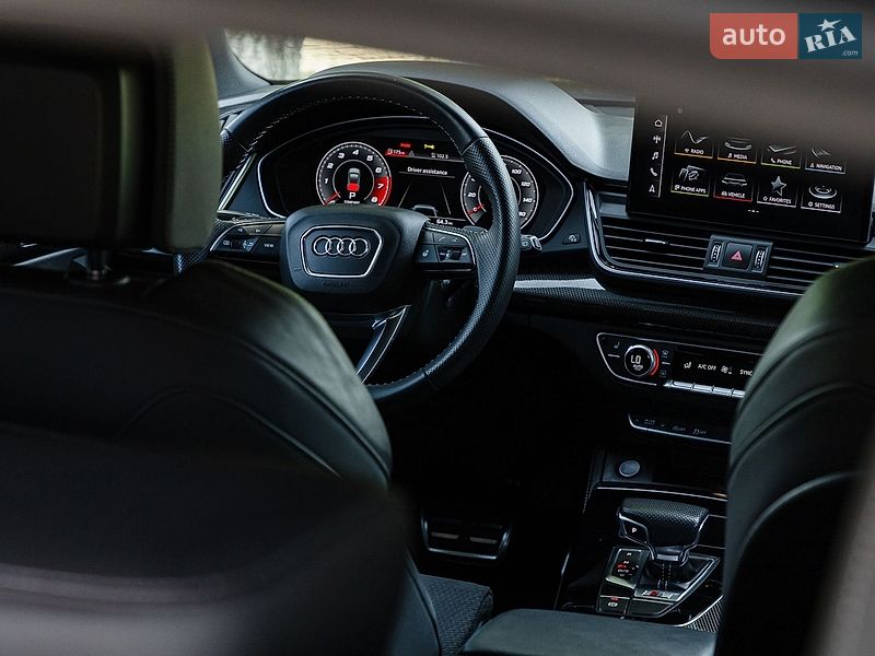 Позашляховик / Кросовер Audi SQ5 2021 в Дніпрі