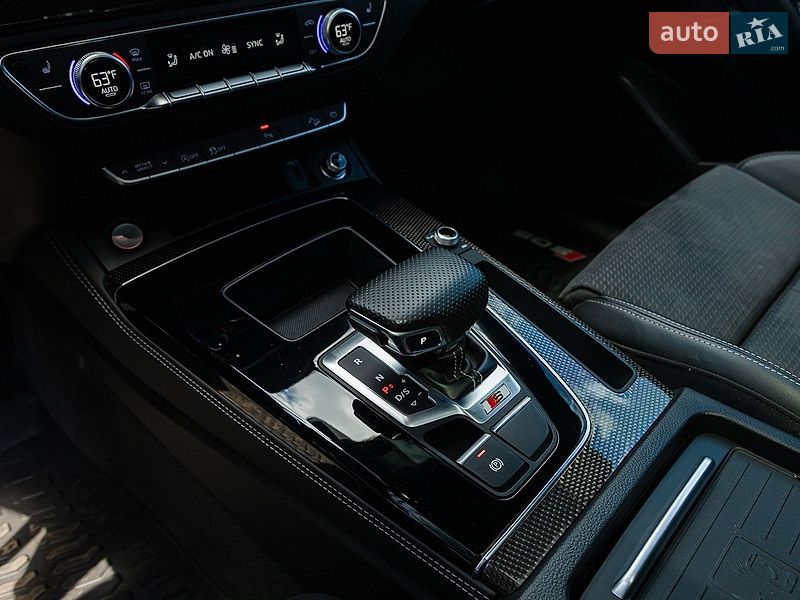 Позашляховик / Кросовер Audi SQ5 2021 в Дніпрі