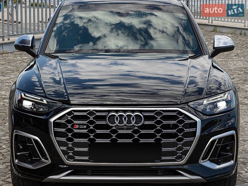 Позашляховик / Кросовер Audi SQ5 2021 в Дніпрі
