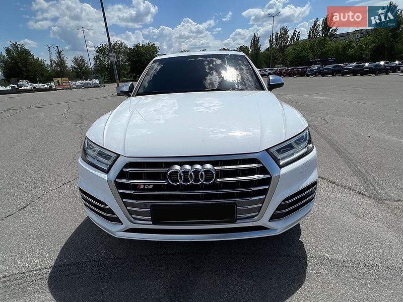 Внедорожник / Кроссовер Audi SQ5 2017 в Днепре