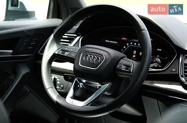 Внедорожник / Кроссовер Audi SQ5 2021 в Ровно