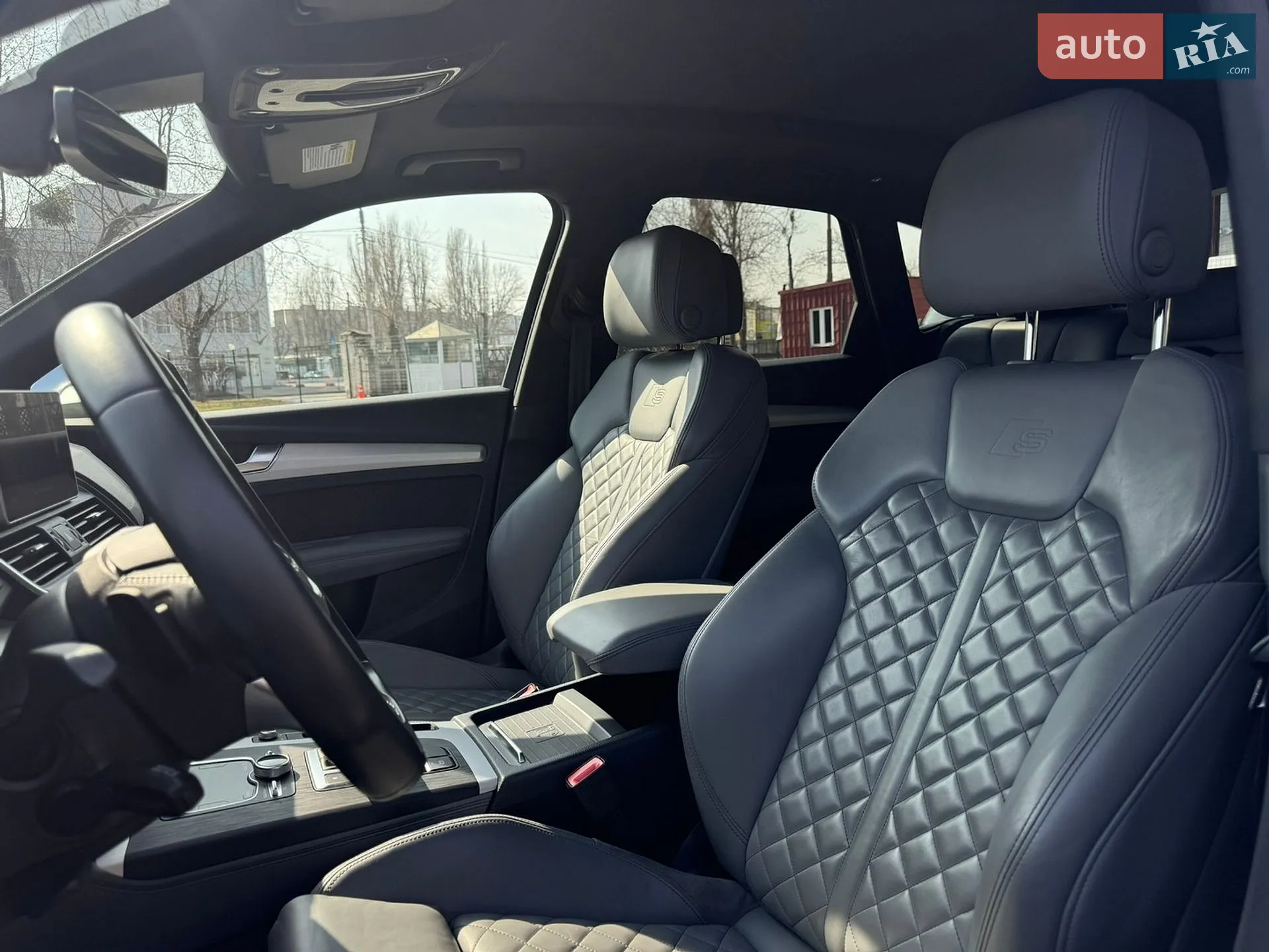 2019 Audi SQ5 - мініатюра 12