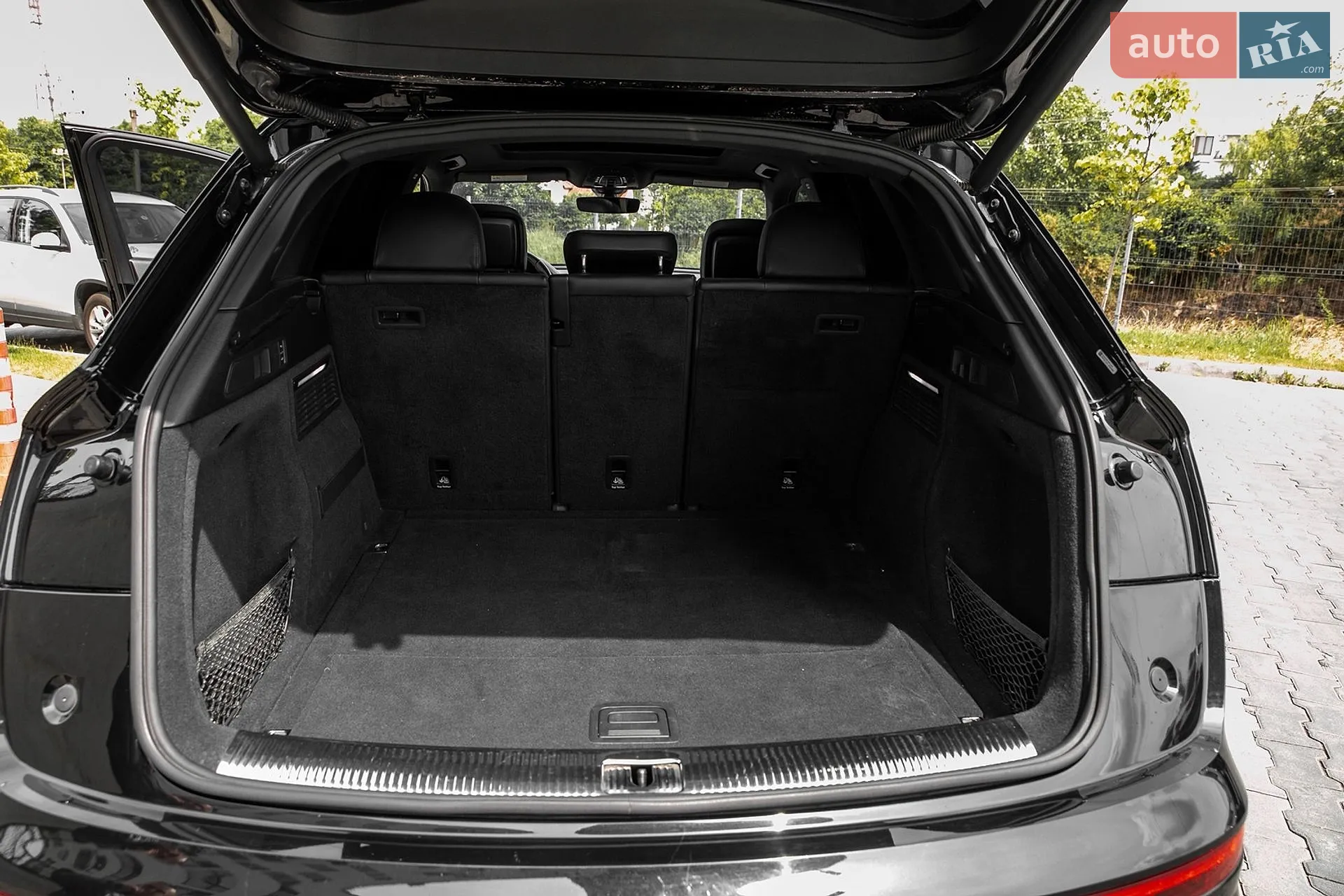 2019 Audi SQ5 - мініатюра 21