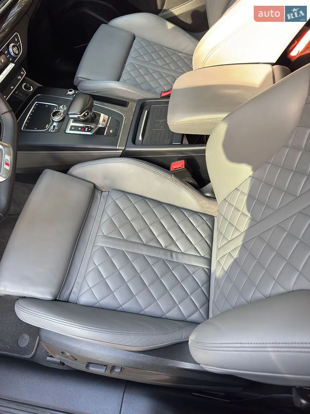 2018 Audi SQ5 - мініатюра 16