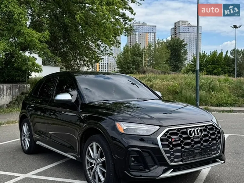 Audi SQ5 2022