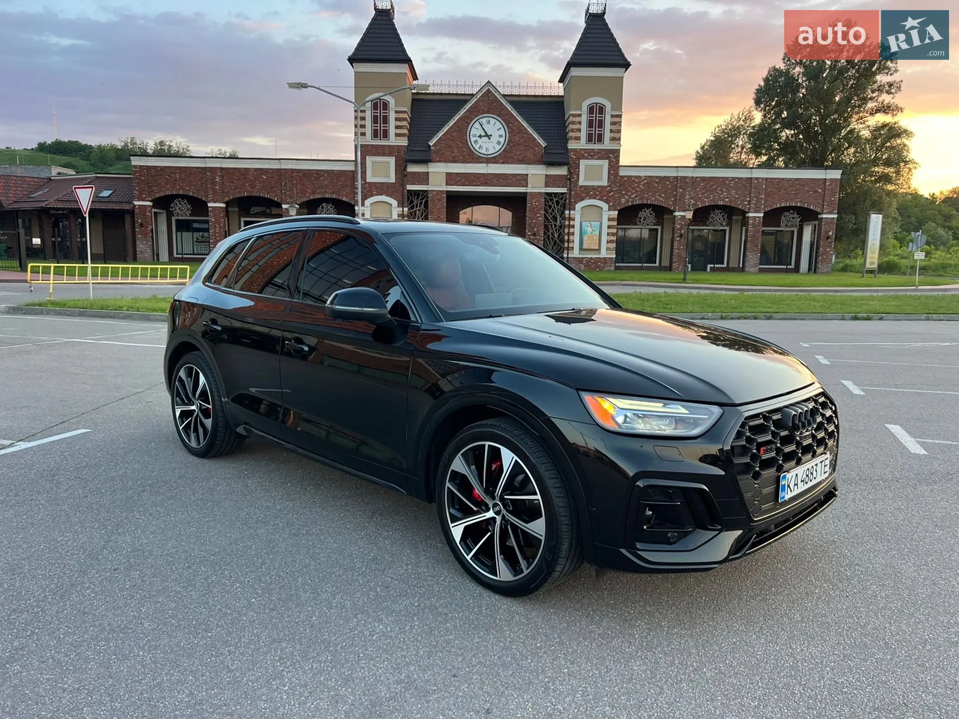 2020 Audi SQ5 - мініатюра 4