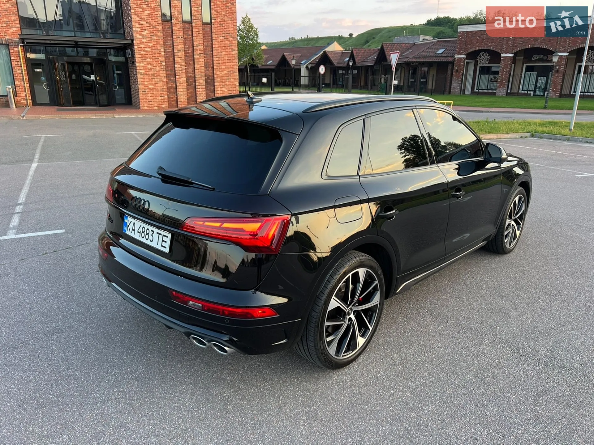 2020 Audi SQ5 - мініатюра 18