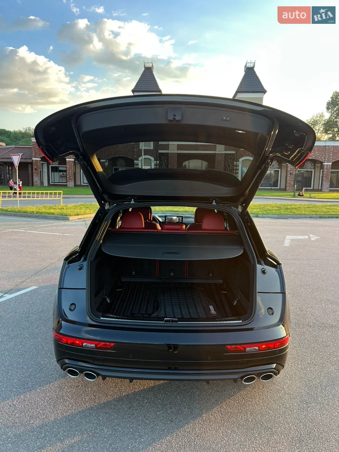 2020 Audi SQ5 - мініатюра 22