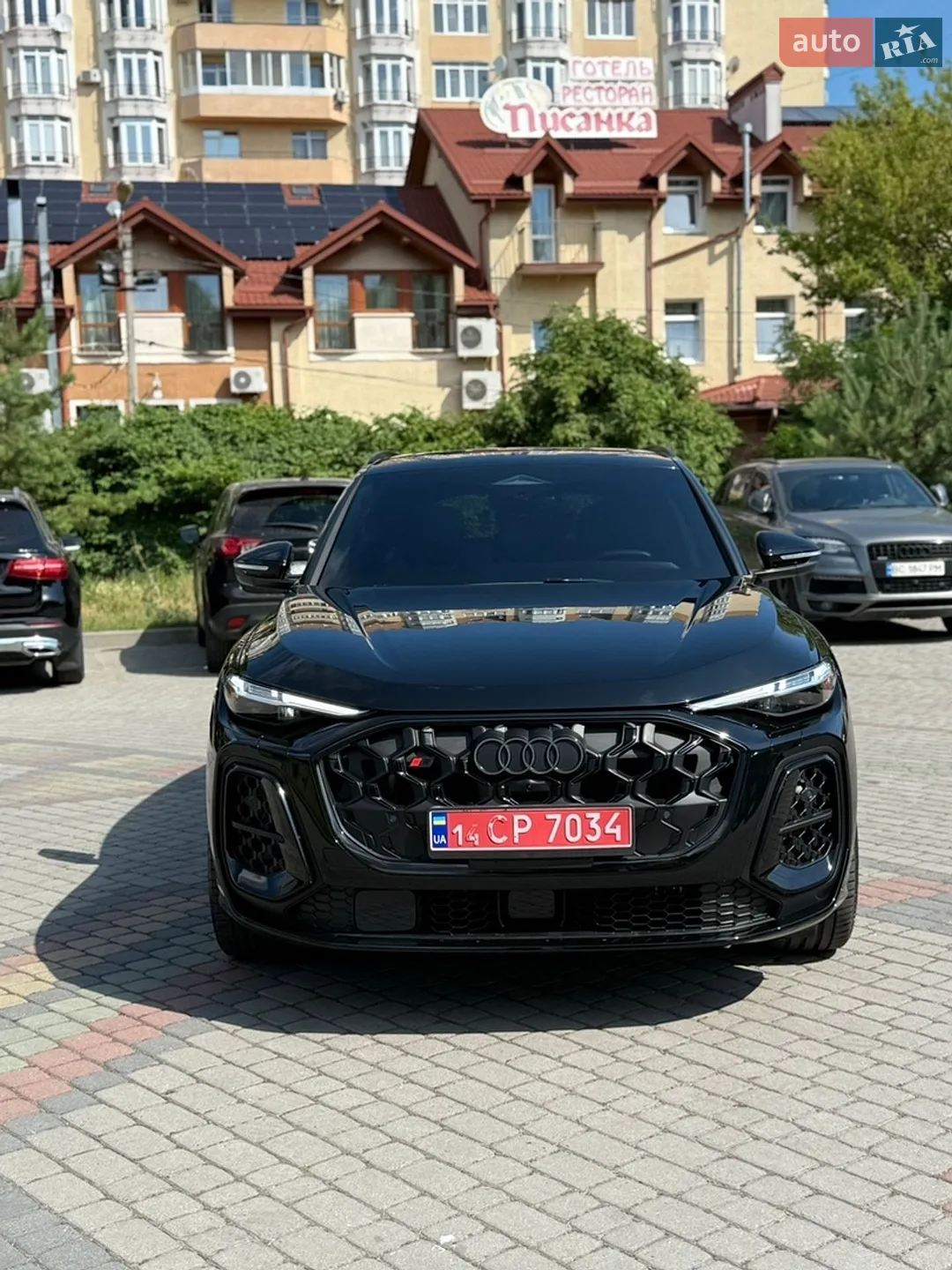 2025 Audi SQ5 - фото 1