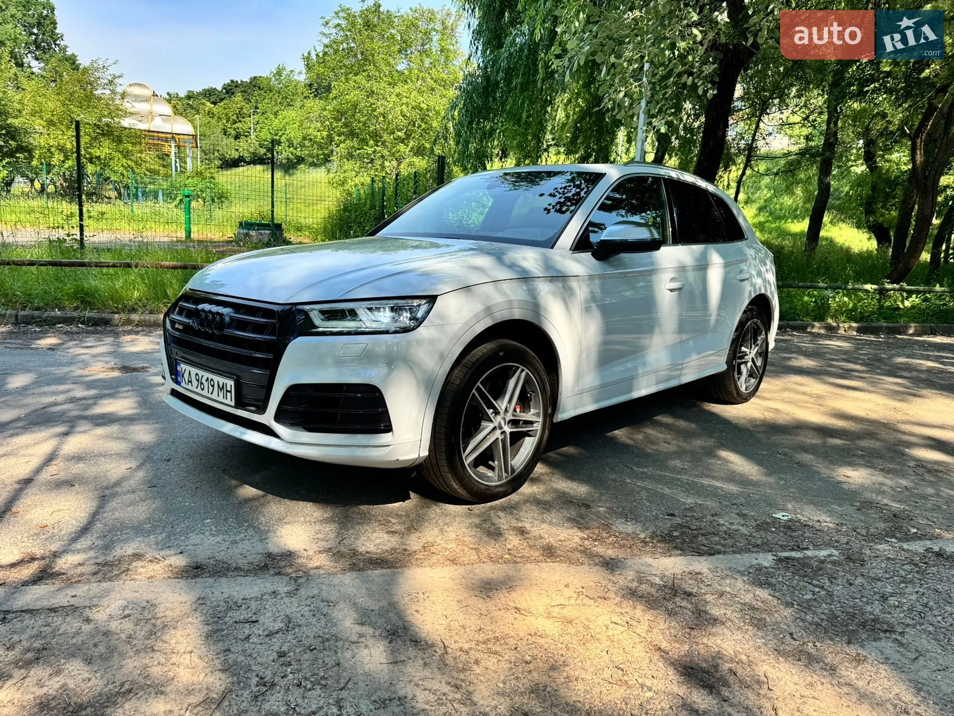 2019 Audi SQ5 - мініатюра 4