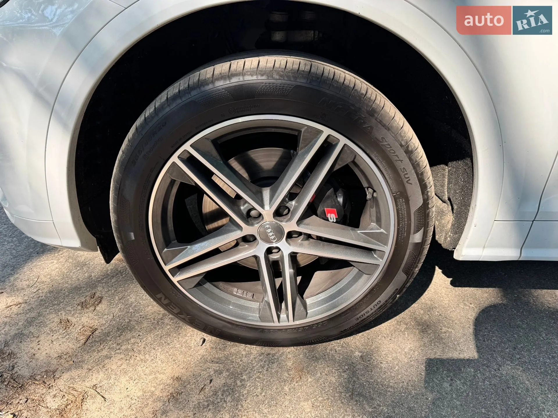 2019 Audi SQ5 - мініатюра 15