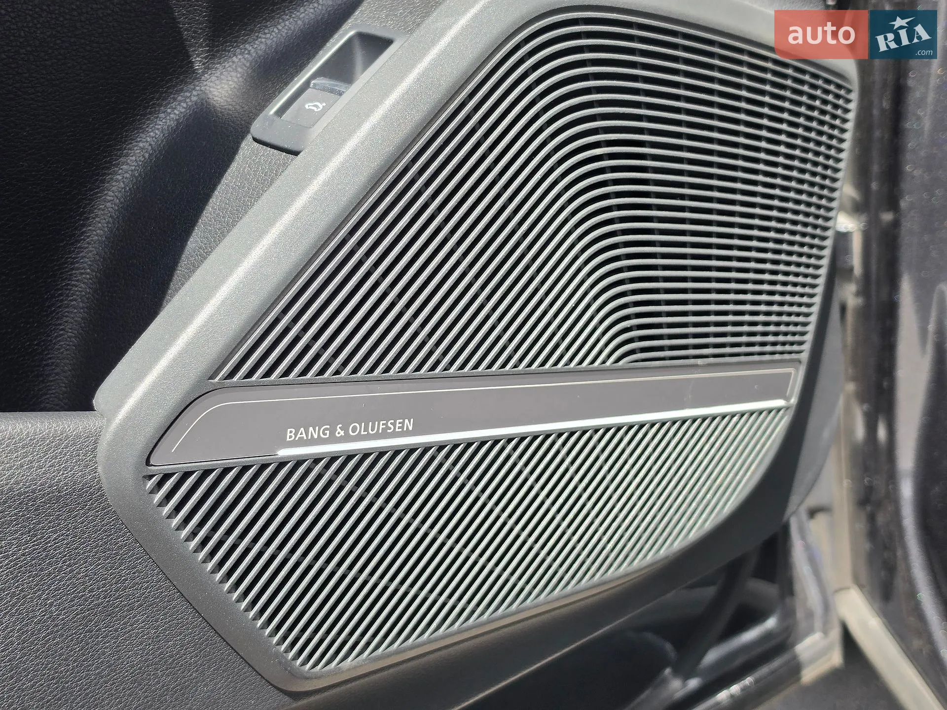 2022 Audi SQ5 - мініатюра 15
