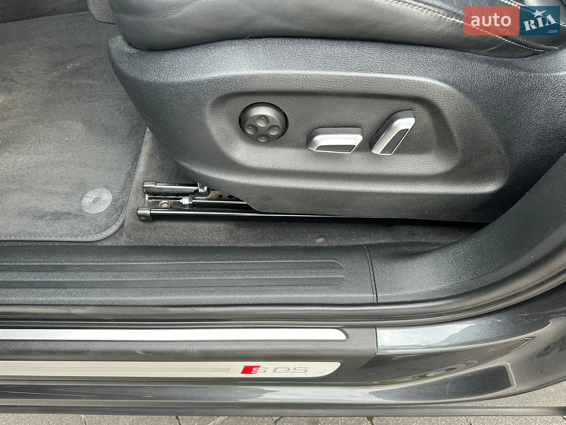 2015 Audi SQ5 - мініатюра 23