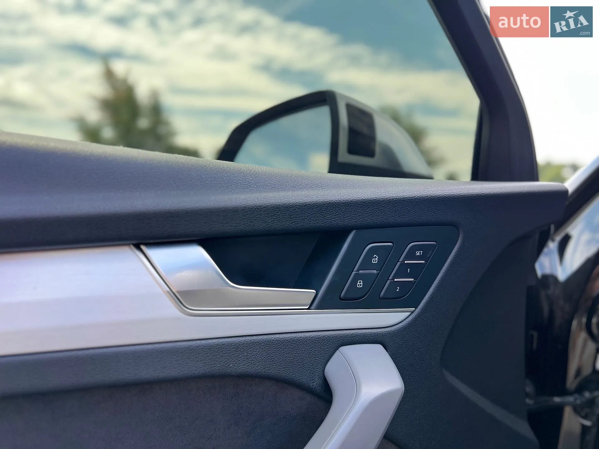 2017 Audi SQ5 - мініатюра 17