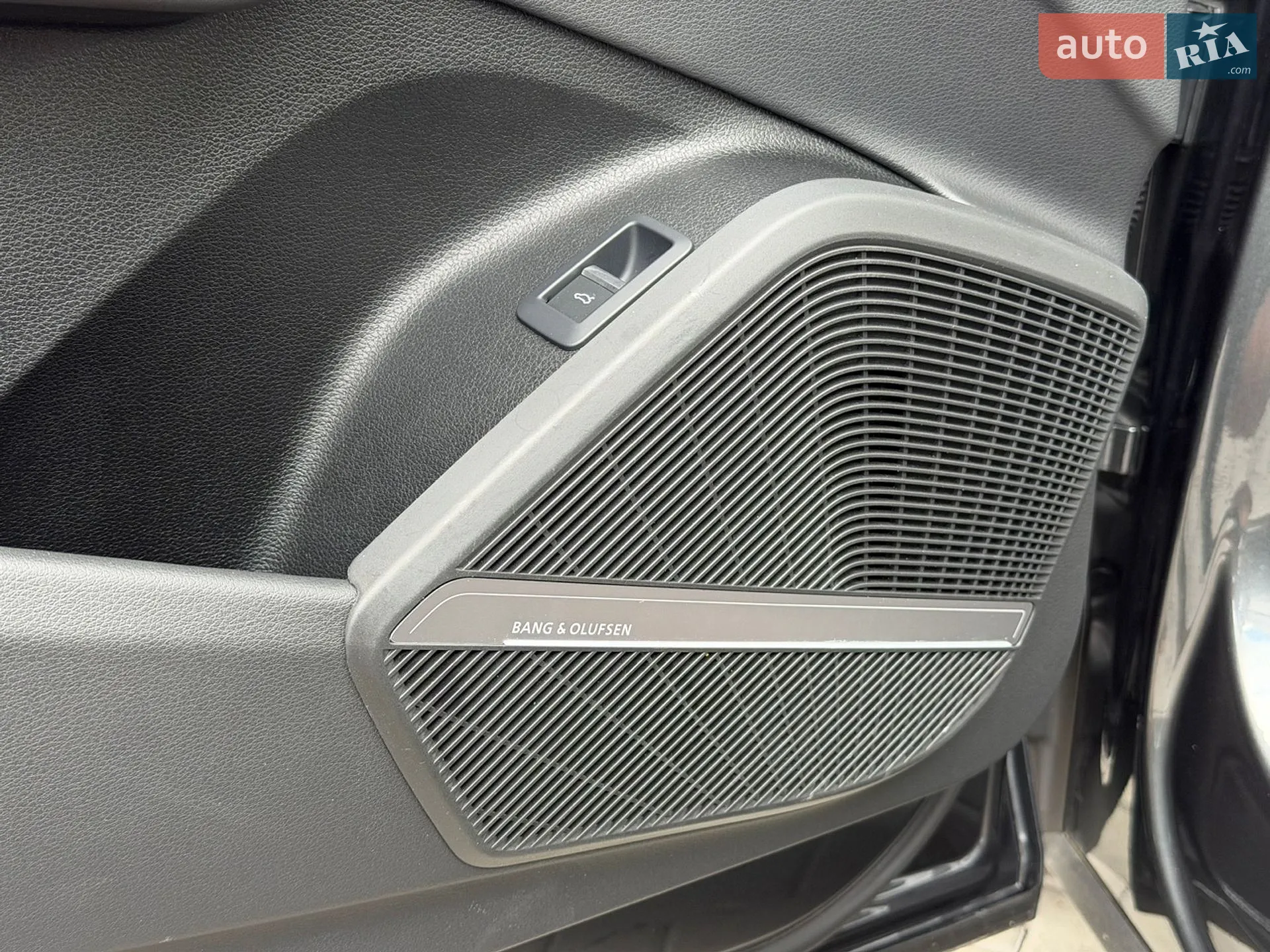 2024 Audi SQ5 - мініатюра 15