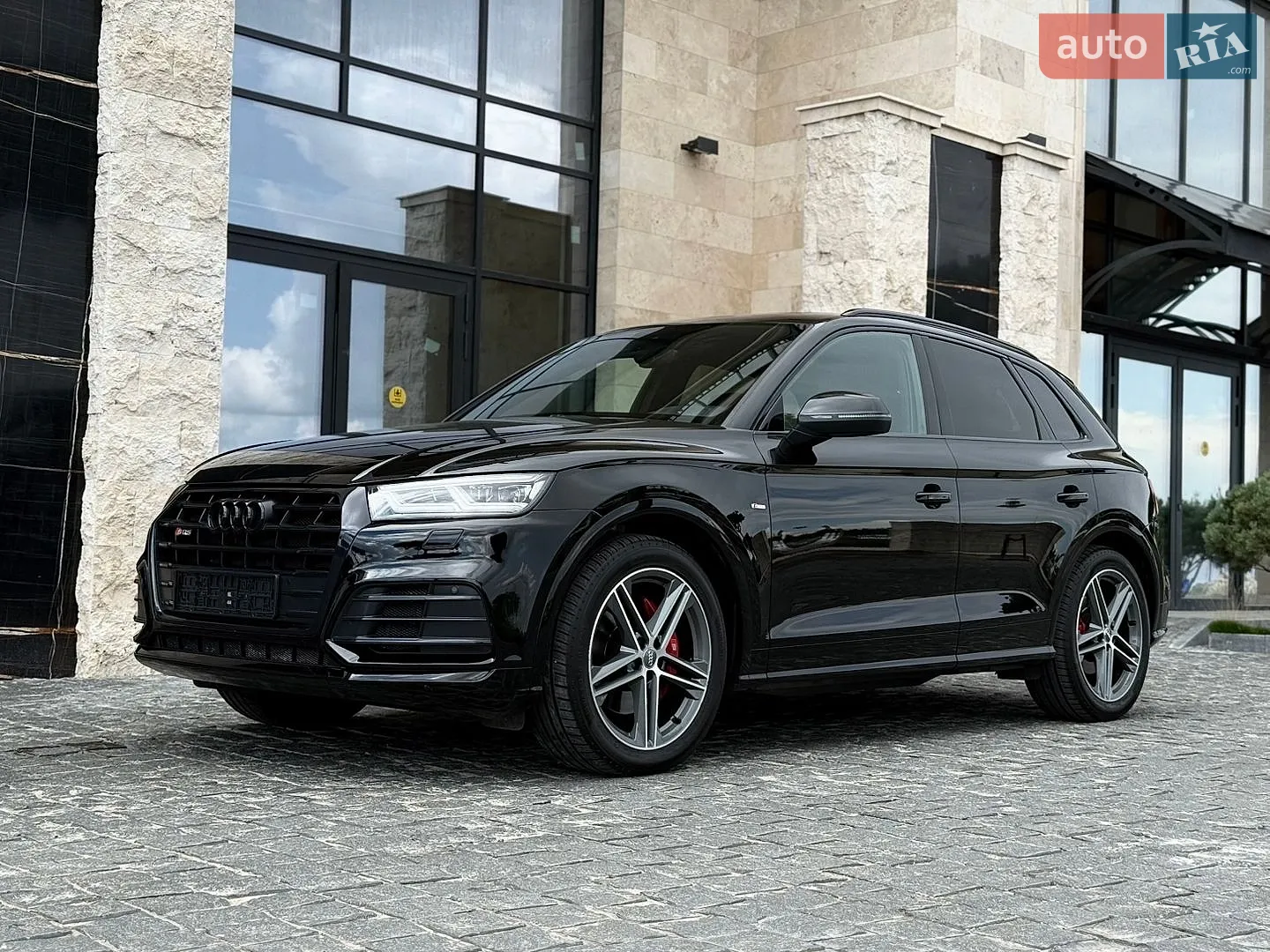 2018 Audi SQ5 - мініатюра 11