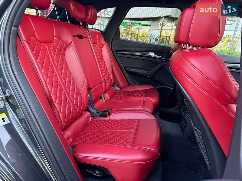 Позашляховик / Кросовер Audi SQ5 2018 в Києві фото 10 Позашляховик / Кросовер Audi SQ5 2018 в Києві