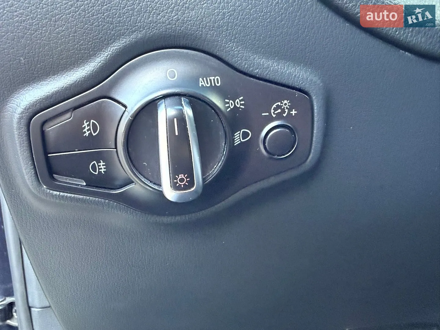 2015 Audi SQ5 - мініатюра 12