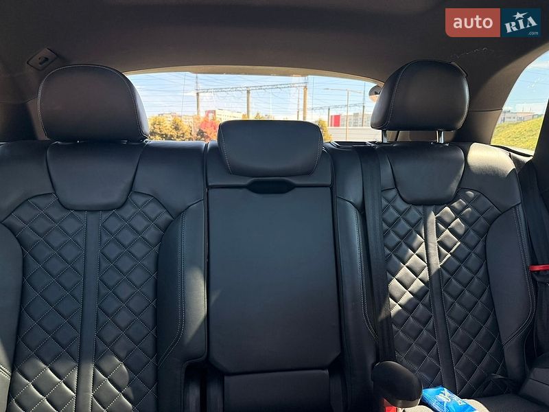 Позашляховик / Кросовер Audi SQ5 2018 в Львові