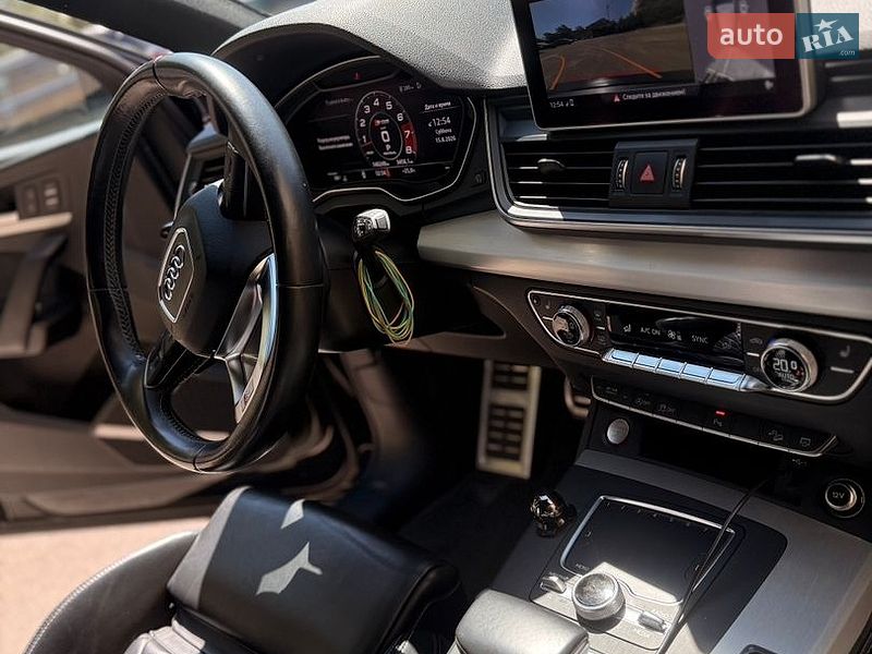 Позашляховик / Кросовер Audi SQ5 2018 в Одесі