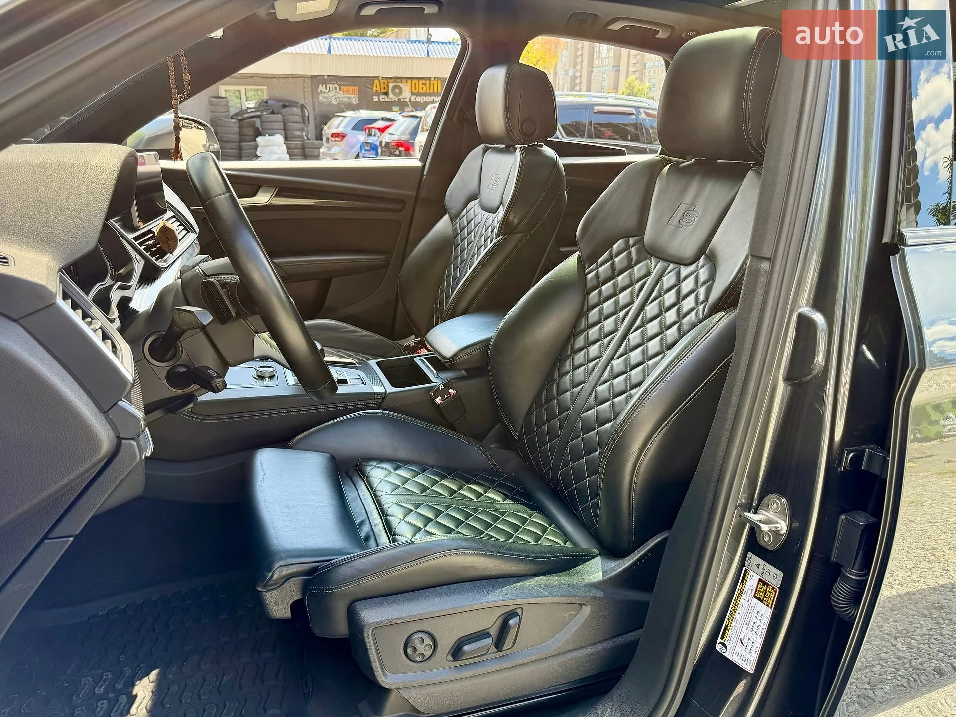 2018 Audi SQ5 - мініатюра 8