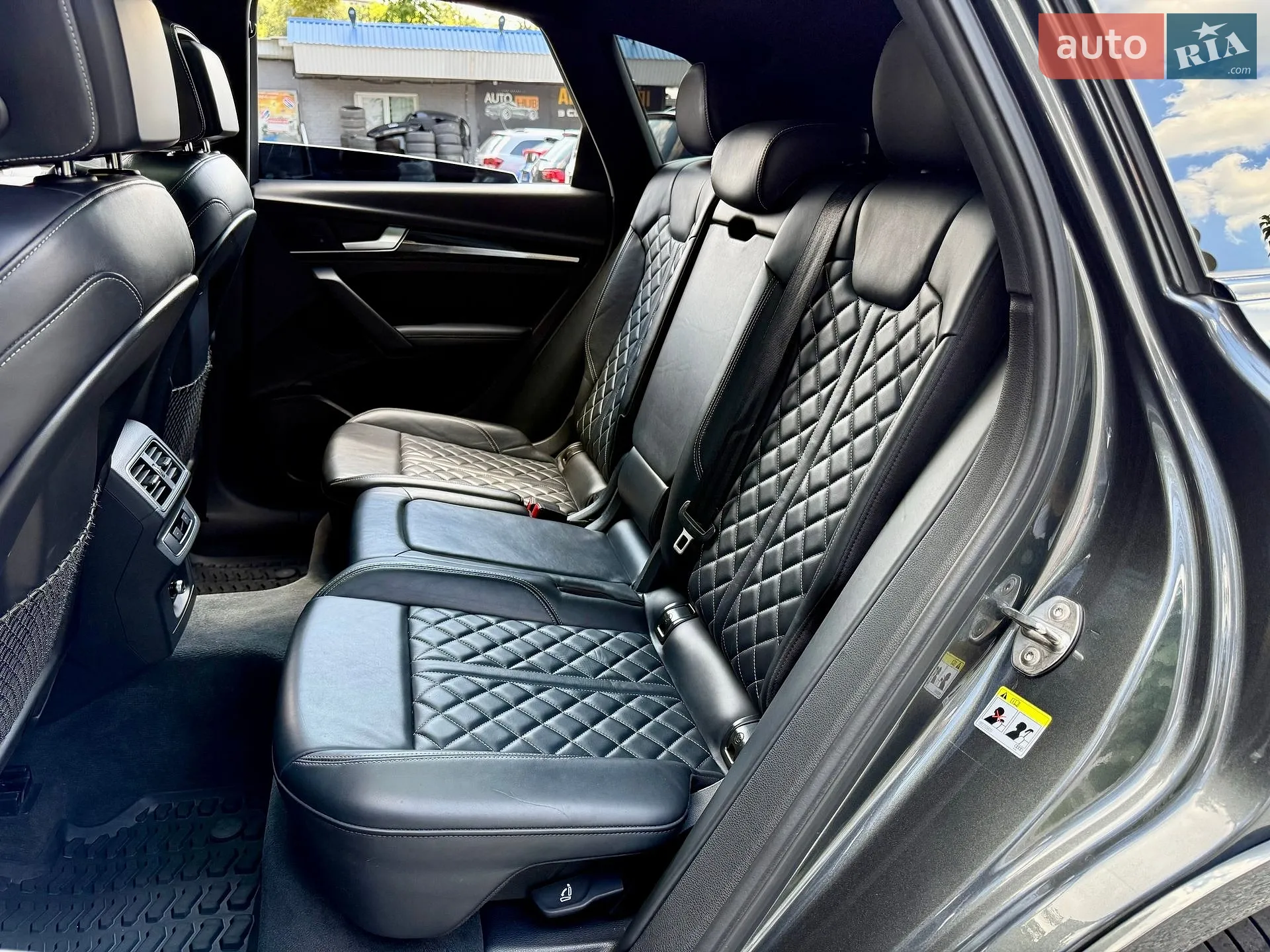 2018 Audi SQ5 - мініатюра 9